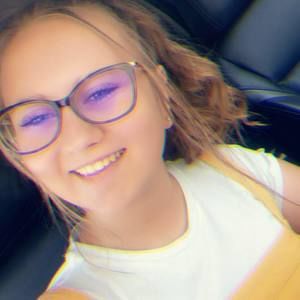 Meet your Posher, Savannah